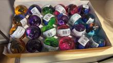 LED bouncy balls in store box