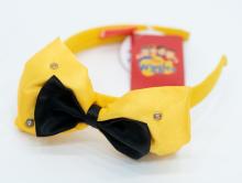 Yellow and black Emma wiggle headband with light-up bow