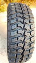 Photograph of Trackmaster 37x12.5 R17 131N Tyre
